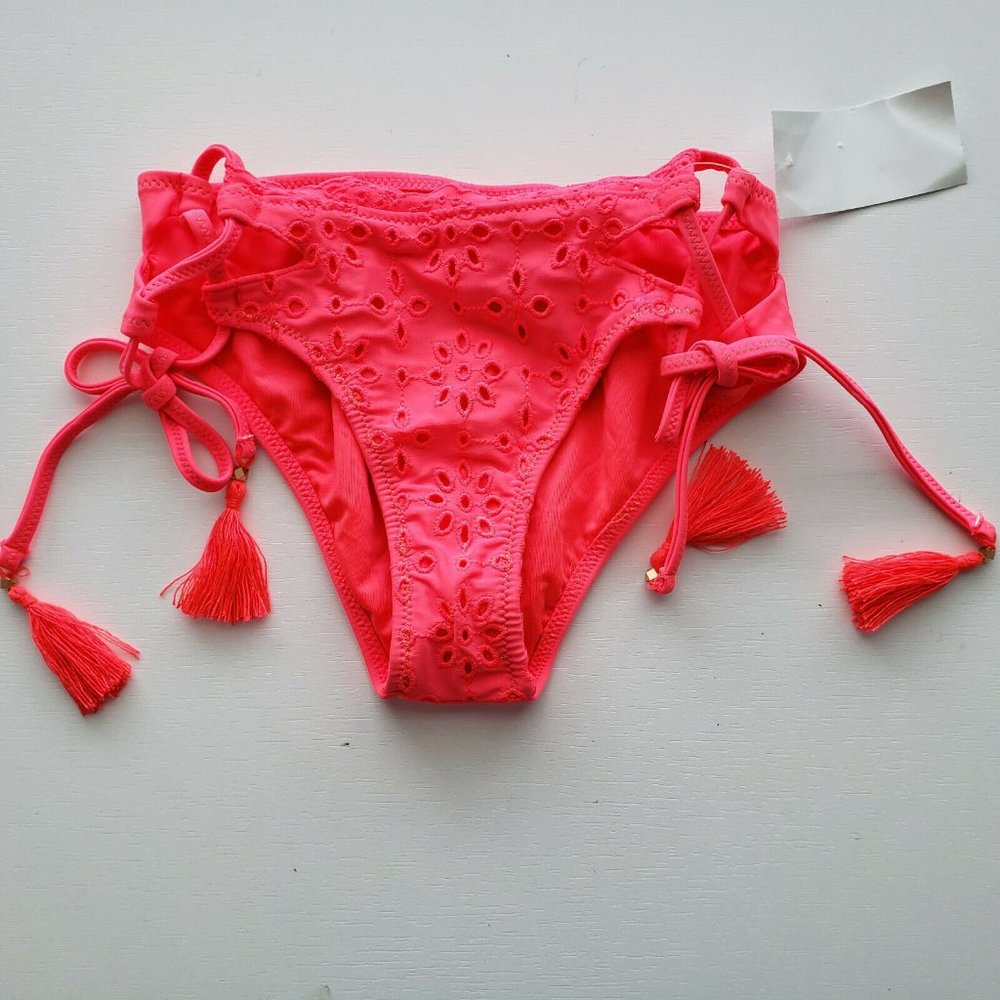 Shade & Shore NWT Pink Eyelet Tassel Bikini Bottom - Picture 6 of 8
